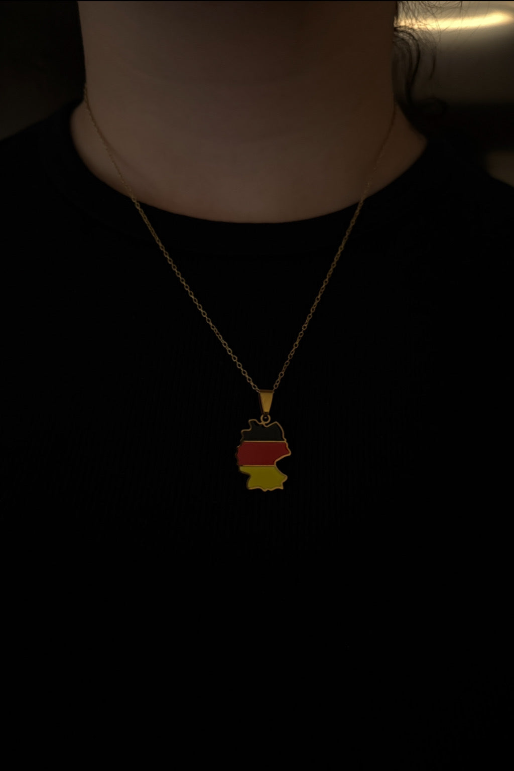 Deutschland-Halskette aus Edelstahl – in der Farbe Gold oder Silber – 45 cm – Unisex